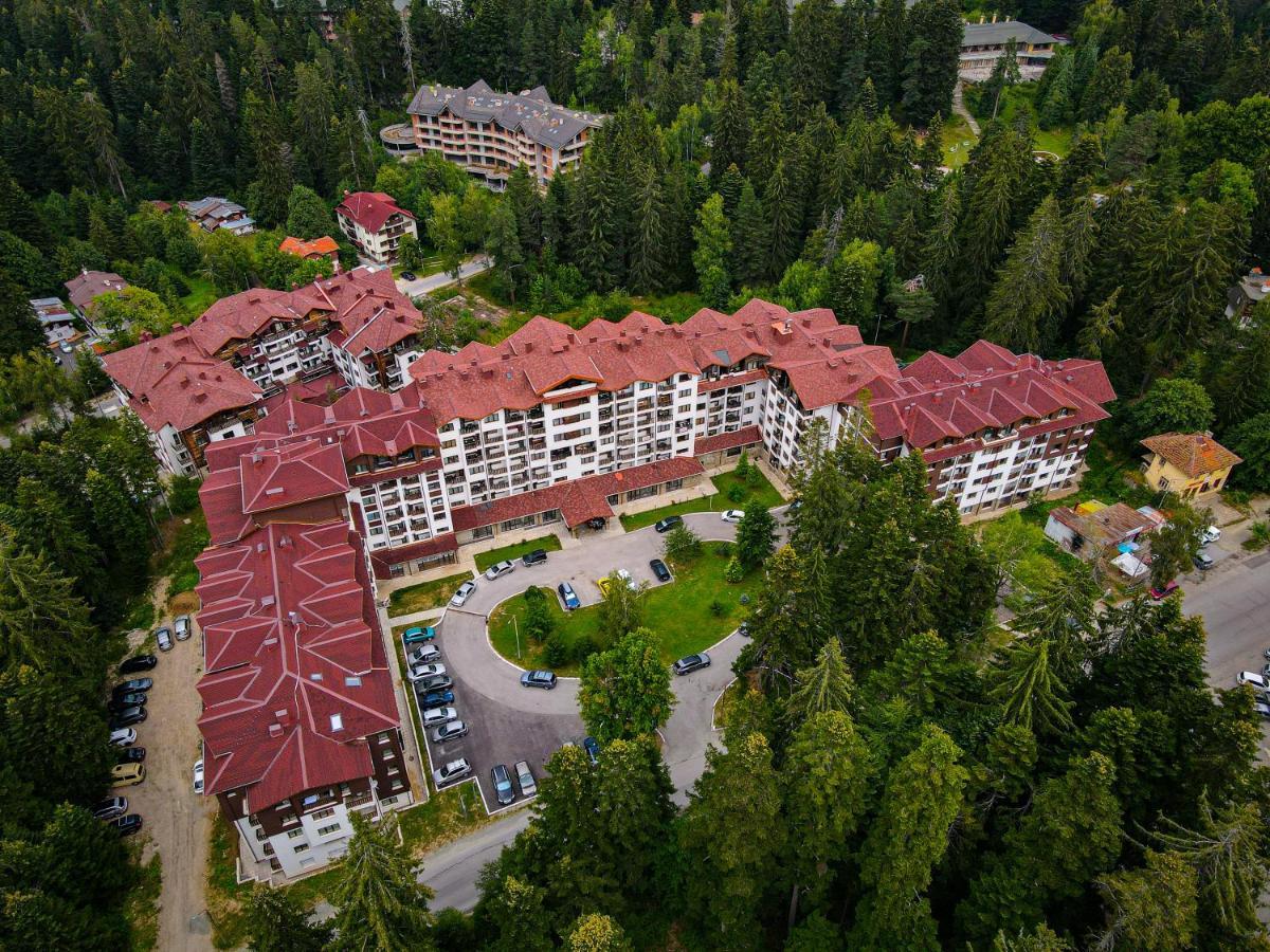 The Green Apartment Borovets Exteriör bild